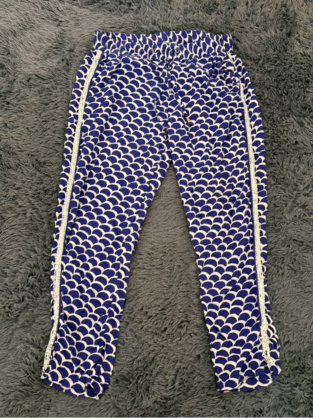 Anthropologie Royal Blue and White Scallop Print Pants